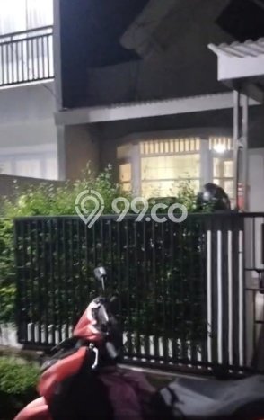 Rumah sewa siap huni 2 KT di Sektor 5 - Bintaro, Tangerang Selatan Rumah sewa siap huni 2 KT di Sektor 5 - Bintaro, Tangerang Selatan