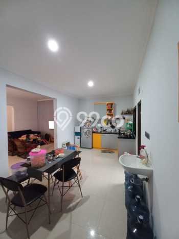 Rumah Elit Modern Tanpa Renovasi di Rempoa Ciputat Timur Jakarta Selatan Rumah Elit Modern Tanpa Renovasi di Rempoa Ciputat Timur Jakarta Selatan