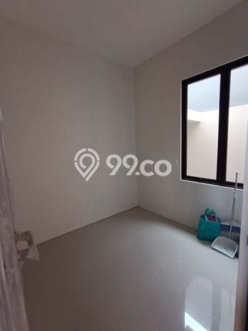 HUNIAN EKSKLUSIF! Rumah di Cisauk, 2 KT, Design Minimalis, Luas 89m2m² Bangunan 28m2m² HUNIAN EKSKLUSIF! Rumah di Cisauk, 2 KT, Design Minimalis, Luas 89m2m² Bangunan 28m2m²