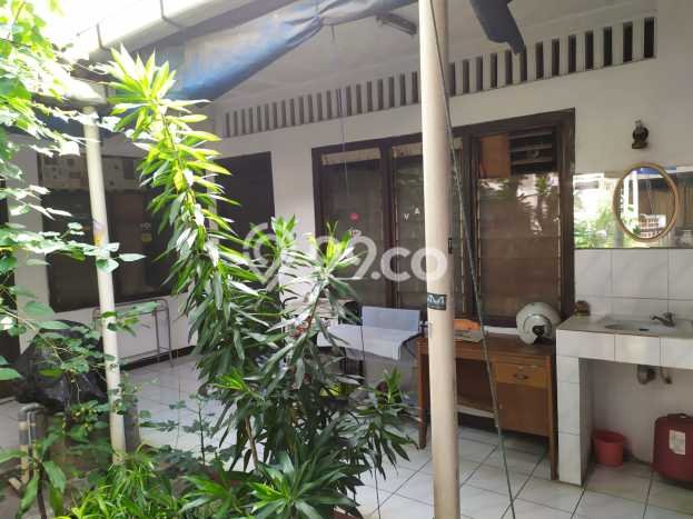 Rumah Kost Dijual di Setiabudi Jakarta Selatan Luas 700m2 Rumah Kost Dijual di Setiabudi Jakarta Selatan Luas 700m2