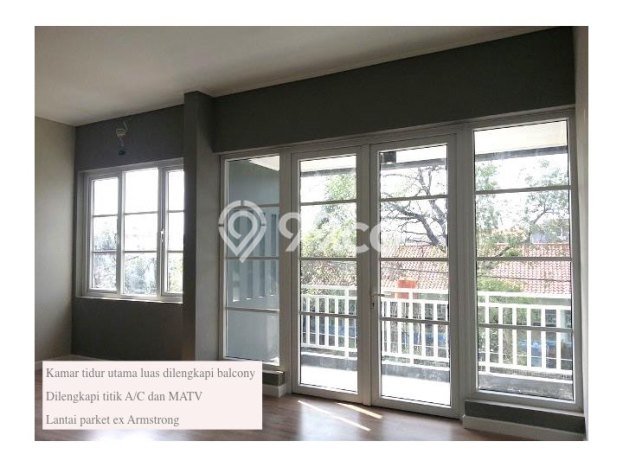 Rumah di Jatinegara, Akses ke Stasiun, 4 KT, LT 168m² LB 250m² Rumah di Jatinegara, Akses ke Stasiun, 4 KT, LT 168m² LB 250m²