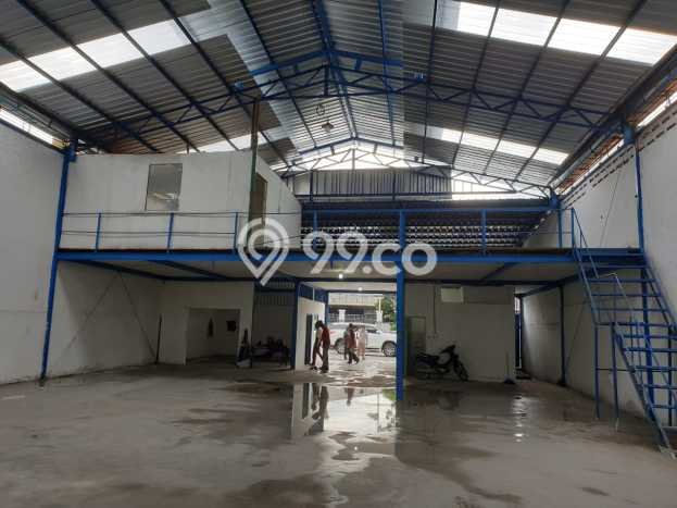 AREA BERKEMBANG! Gudang For Rent Kawasan Narogong, Luas 588m², Siap Bisnis AREA BERKEMBANG! Gudang For Rent Kawasan Narogong, Luas 588m², Siap Bisnis