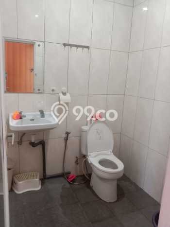 Rumah Minimalis 4 KT di Sarijadi Bandung Semi Furnished Rumah Minimalis 4 KT di Sarijadi Bandung Semi Furnished