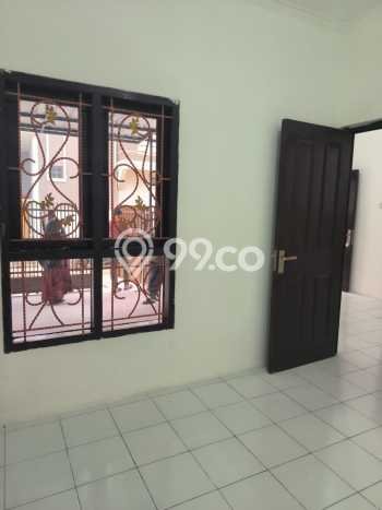 For Sale Hunian Rumah Nyaman 2 KT di Sariwangi, Bandung For Sale Hunian Rumah Nyaman 2 KT di Sariwangi, Bandung