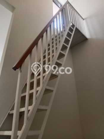 Rumah Minimalis 4 KT di Sarijadi Bandung Semi Furnished Rumah Minimalis 4 KT di Sarijadi Bandung Semi Furnished