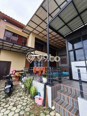 Cocok Untuk Investasi! Dijual Kost di Jatinangor 18 Kamar Cocok Untuk Investasi! Dijual Kost di Jatinangor 18 Kamar