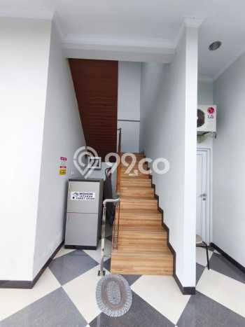 Cocok Untuk Investasi! Dijual Kost di Jatinangor 18 Kamar Cocok Untuk Investasi! Dijual Kost di Jatinangor 18 Kamar