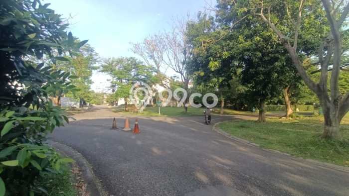 Dijual Tanah Lokasi Strategis di Kota Legenda, Luas 400m², Dekat Transportasi Dijual Tanah Lokasi Strategis di Kota Legenda, Luas 400m², Dekat Transportasi