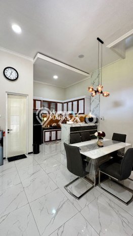 Dijual Rumah Premium dengan Fasilitas Sekitar Komplit di Lowokwaru, Malang Dijual Rumah Premium dengan Fasilitas Sekitar Komplit di Lowokwaru, Malang