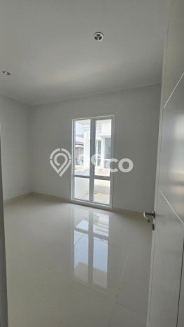 Ready to Use! Premium House LT 180m2 Desain Modern di Gading Serpong Ready to Use! Premium House LT 180m2 Desain Modern di Gading Serpong