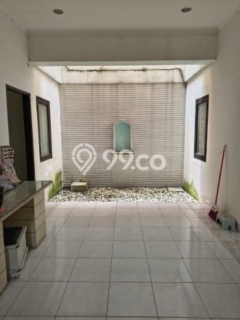 Ready to Use! Luxury House LT 170m2 Desain Elegan di Alam Sutera Ready to Use! Luxury House LT 170m2 Desain Elegan di Alam Sutera