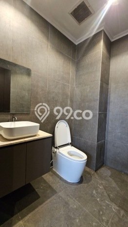Dijual Rumah Mewah Megah Dengan View Cantik di Gading Serpong, Tangerang Dijual Rumah Mewah Megah Dengan View Cantik di Gading Serpong, Tangerang