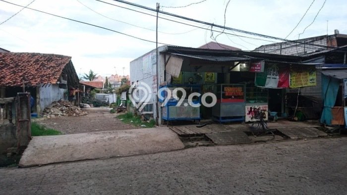 Dijual Rumah Premium dengan Fasilitas Sekitar Komplit di Cengkareng, Jakarta Barat Dijual Rumah Premium dengan Fasilitas Sekitar Komplit di Cengkareng, Jakarta Barat