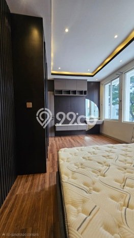 Dijual Rumah Mewah Megah Dengan View Cantik di Gading Serpong, Tangerang Dijual Rumah Mewah Megah Dengan View Cantik di Gading Serpong, Tangerang