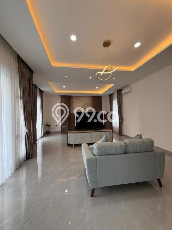 Ready to Use! Luxury House LT 240m2 Desain Modern di Alam Sutera Ready to Use! Luxury House LT 240m2 Desain Modern di Alam Sutera