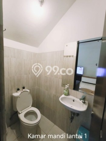 Rumah Minimalis 3 KT di BSD City Tangerang Rumah Minimalis 3 KT di BSD City Tangerang
