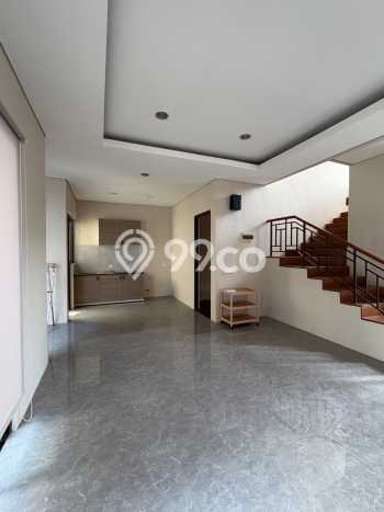 Siap Huni Hunian Elit 3 Kamar di BSD Dekat ke Mana Saja Siap Huni Hunian Elit 3 Kamar di BSD Dekat ke Mana Saja