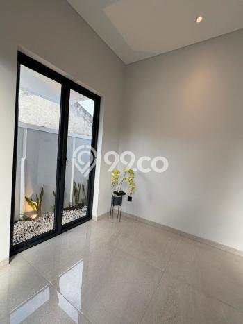 Ready to Use! Luxury House LT 140m2 Desain Elegan di BSD City Ready to Use! Luxury House LT 140m2 Desain Elegan di BSD City