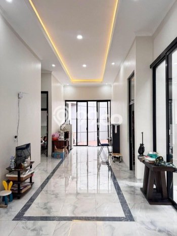 Rumah Elit Modern Siap Huni di Villa Melati Mas Tangerang Selatan Rumah Elit Modern Siap Huni di Villa Melati Mas Tangerang Selatan