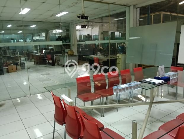 KAWASAN BISNIS! Pabrik di Cikarang, Luas 10541m2m², Akses Utama KAWASAN BISNIS! Pabrik di Cikarang, Luas 10541m2m², Akses Utama