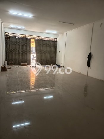 Ruko Dijual di Jakarta Pusat LT 107m2 & LB 107m2 Lokasi Terbaik! Ruko Dijual di Jakarta Pusat LT 107m2 & LB 107m2 Lokasi Terbaik!
