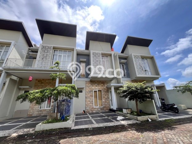 Dijual Rumah Eksklusif 3 KT di Batu, Malang Dijual Rumah Eksklusif 3 KT di Batu, Malang