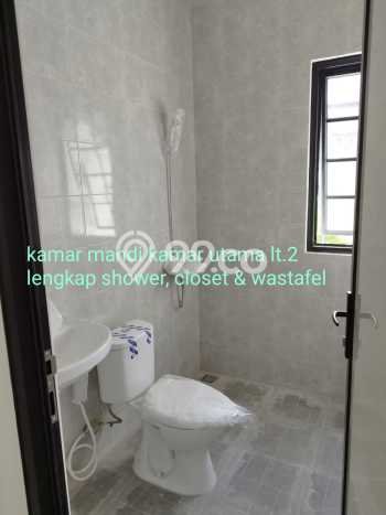 For Sale Hunian Rumah Terawat 3 Kamar di Green garden, Jakarta Barat For Sale Hunian Rumah Terawat 3 Kamar di Green garden, Jakarta Barat