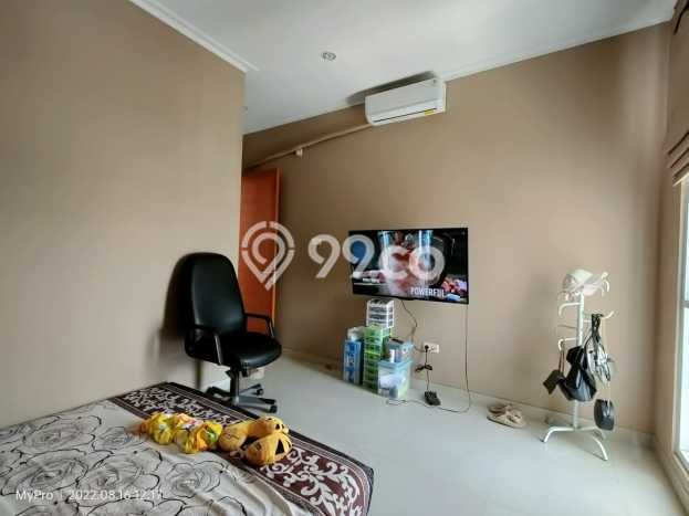 Hunian Mewah LB 200m2 Siap Huni Desain Elegan di Duri Kepa, Jakarta Barat Hunian Mewah LB 200m2 Siap Huni Desain Elegan di Duri Kepa, Jakarta Barat
