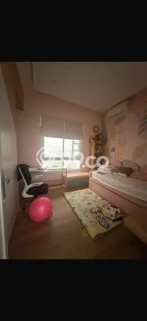 Disewakan! Rumah 3 Kamar Tidur &
3 Kamar Mandi di Kebagusan, Jakarta Selatan Disewakan! Rumah 3 Kamar Tidur &
3 Kamar Mandi di Kebagusan, Jakarta Selatan