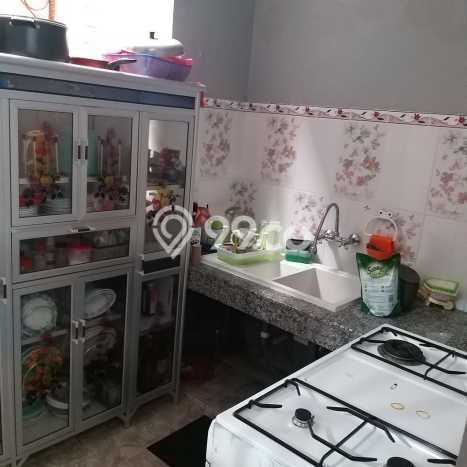 Hunian Cantik Modern Lb 220m2 di Karawaci, Tangerang Hunian Cantik Modern Lb 220m2 di Karawaci, Tangerang