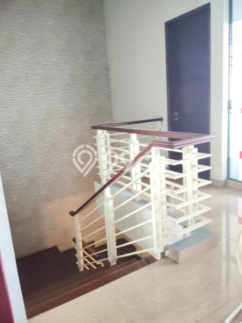 Rumah Mewah Dijual LT 375m2 di Cimanggis, Depok Rumah Mewah Dijual LT 375m2 di Cimanggis, Depok