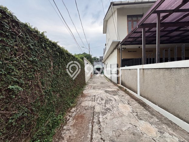 Dijual Kost Strategis di Cilandak, Jakarta Selatan 13 KT, 13 KM, Luas Bangunan 450m2 Dijual Kost Strategis di Cilandak, Jakarta Selatan 13 KT, 13 KM, Luas Bangunan 450m2