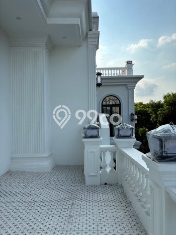 Dijual Rumah Luas Megah Dengan View Cantik di Pondok Indah, Jakarta Selatan Dijual Rumah Luas Megah Dengan View Cantik di Pondok Indah, Jakarta Selatan