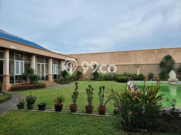 Rumah Luxury Modern Tanpa Renovasi di Green garden Jakarta Barat Rumah Luxury Modern Tanpa Renovasi di Green garden Jakarta Barat