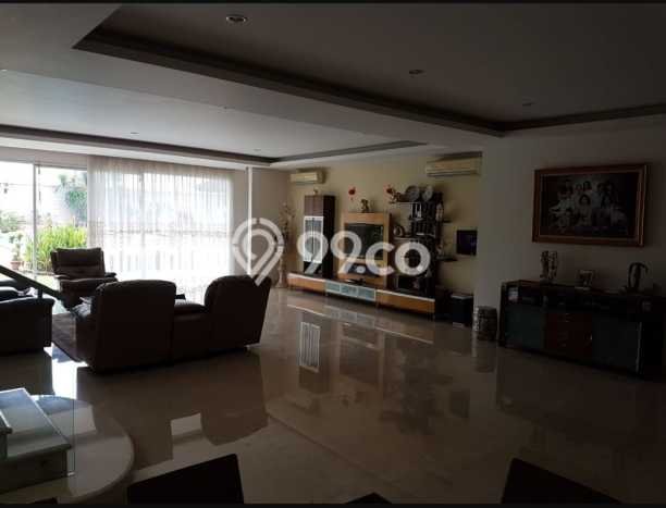Rumah Luxury Modern Tanpa Renovasi di Green garden Jakarta Barat Rumah Luxury Modern Tanpa Renovasi di Green garden Jakarta Barat