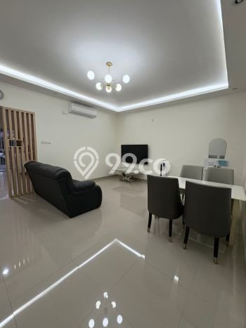 For Sale! Luxury House LT 108m2 Desain Modern di harapan indah For Sale! Luxury House LT 108m2 Desain Modern di harapan indah