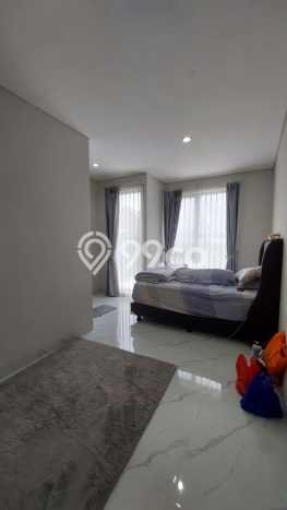 Rumah Mewah Dijual LT 135m2 di Karang Tengah, Tangerang Rumah Mewah Dijual LT 135m2 di Karang Tengah, Tangerang