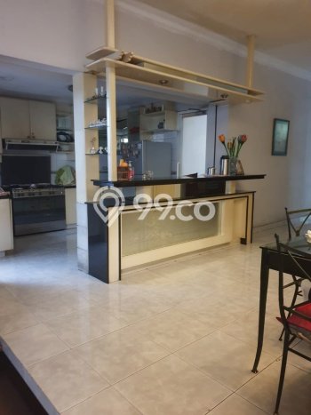 Jual Rumah Luas Megah Dengan View Eksklusif di Kedoya, Jakarta Barat Jual Rumah Luas Megah Dengan View Eksklusif di Kedoya, Jakarta Barat