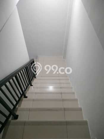 Unit Ruko Dijual di Jakarta Barat LT 67m2 & LB 235m2 Unit Ruko Dijual di Jakarta Barat LT 67m2 & LB 235m2