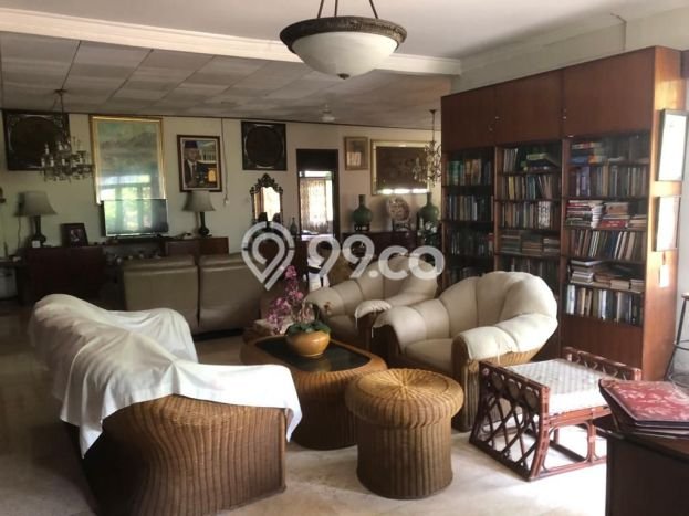 Rumah Mewah Siap Huni LT 2732m2 di Cilandak, Jakarta Selatan Rumah Mewah Siap Huni LT 2732m2 di Cilandak, Jakarta Selatan
