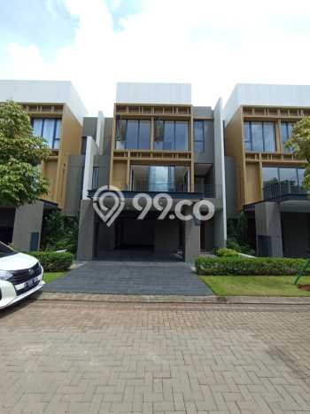 Ready to Use! Premium House LT 220m2 Desain Modern di BSD City Ready to Use! Premium House LT 220m2 Desain Modern di BSD City