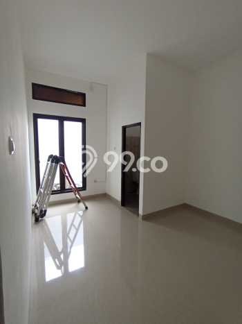 Hunian Cantik Modern Lb 120m2 di BSD, Tangerang Selatan Hunian Cantik Modern Lb 120m2 di BSD, Tangerang Selatan