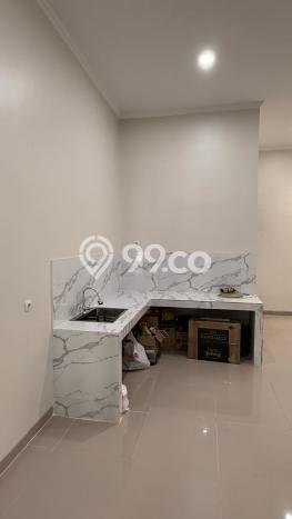 Jual Rumah Bagus Siap Huni LB 160m2 di Serpong Utara, Tangerang Selatan Jual Rumah Bagus Siap Huni LB 160m2 di Serpong Utara, Tangerang Selatan
