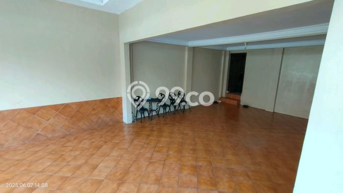 For Sale! Luxury House LT 350m2 Desain Elegan di Jombang For Sale! Luxury House LT 350m2 Desain Elegan di Jombang