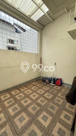 Disewakan! Rumah 2 Kamar Tidur &
2 Kamar Mandi di Gading Serpong, Tangerang Disewakan! Rumah 2 Kamar Tidur &
2 Kamar Mandi di Gading Serpong, Tangerang