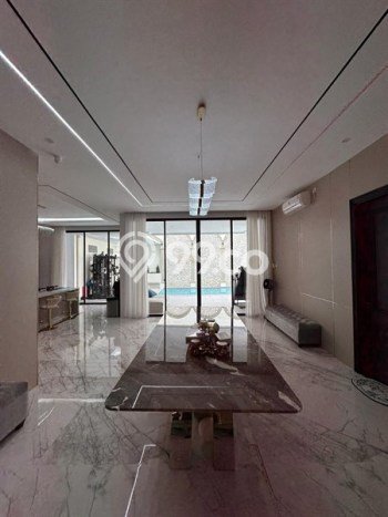 Ready to Use! Premium House LT 960m2 Desain Elegan di Pondok Indah Ready to Use! Premium House LT 960m2 Desain Elegan di Pondok Indah