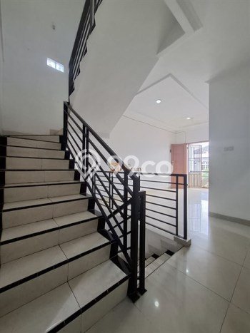 Rumah Sewa Jakarta Barat LT 112m2 LB 200m2 Area Duri Kepa Rumah Sewa Jakarta Barat LT 112m2 LB 200m2 Area Duri Kepa
