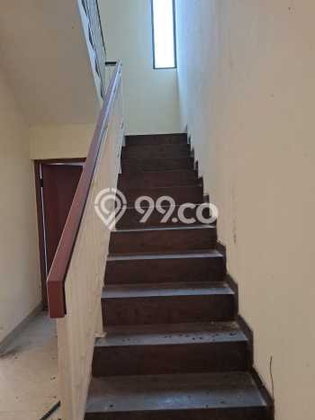 Jual Rumah Strategis Bagus Punya 3 KT di Jagakarsa Jakarta Selatan SHM Jual Rumah Strategis Bagus Punya 3 KT di Jagakarsa Jakarta Selatan SHM