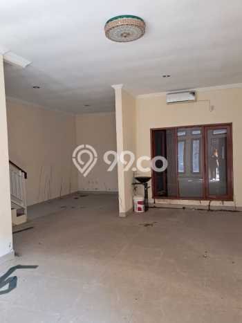 Jual Rumah Strategis Bagus Punya 3 KT di Jagakarsa Jakarta Selatan SHM Jual Rumah Strategis Bagus Punya 3 KT di Jagakarsa Jakarta Selatan SHM