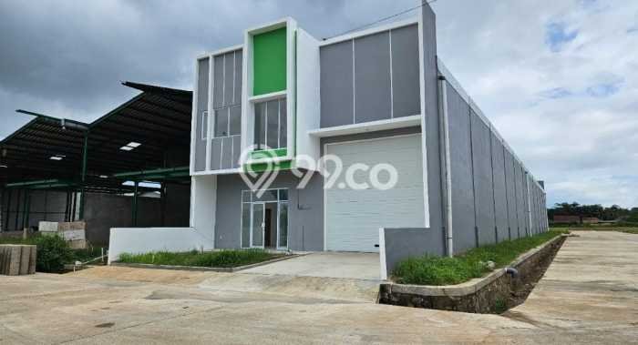 Gudang Dijual Lokasi Stratagis di Cisoka Tangerang Cocok untuk Investasi Gudang Dijual Lokasi Stratagis di Cisoka Tangerang Cocok untuk Investasi